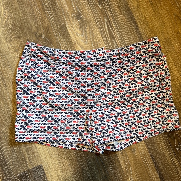 Vineyard Vines Americana Whale Shorts - Picture 2 of 3